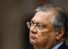 Dino suspende decisão da CPMI do INSS que quebrou sigilos de Lulinha