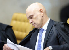 Alexandre diz que mensagens atribuídas a ele não correspondem a seu número