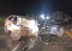 Mortos em acidente em MG foram atingidos por galho de árvore que perfurou lataria do ônibus, diz bombeiro