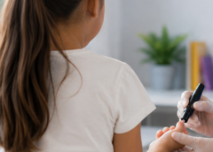 Diabetes tipo 1 na infância: conheça os alertas e onde buscar atendimento em Santos
