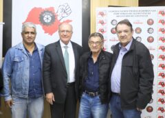 FEDERAÇÃO DA ALIMENTAÇÃO E LIDERANÇAS SINDICAIS FILIADAS A FETIASP SE REÚNEM COM O VICE-PRESIDENTE DA REPÚBLICA GERALDO ALCKMIN.