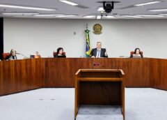 Dino e Moraes defendem rediscutir dispensa de diploma para jornalista