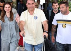Ação Popular pede suspensão de salário do senador Flávio Bolsonaro