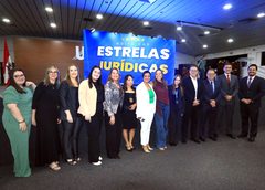 Noite de Estrelas Jurídicas aproxima estudantes das diferentes carreiras do Direito na Unimar