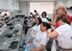 Outubro Rosa: evento em Santos terá corte gratuito para doação de cabelos a mulheres com câncer. Inscrições abertas