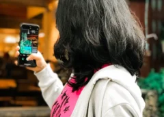 Grécia proíbe redes sociais para menores de 15 anos a partir de 2027